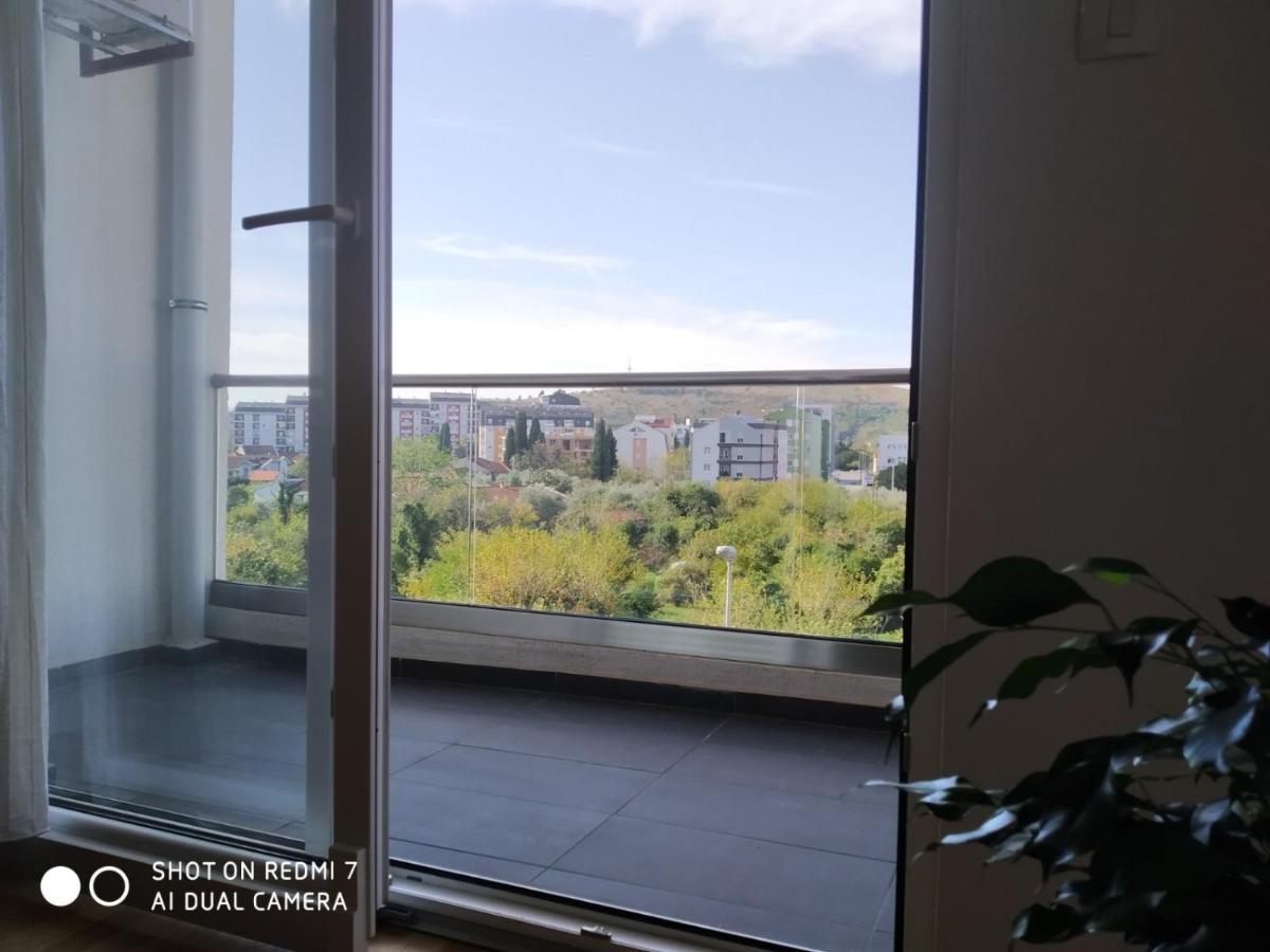 Aga Apartman Podgorica Buitenkant foto