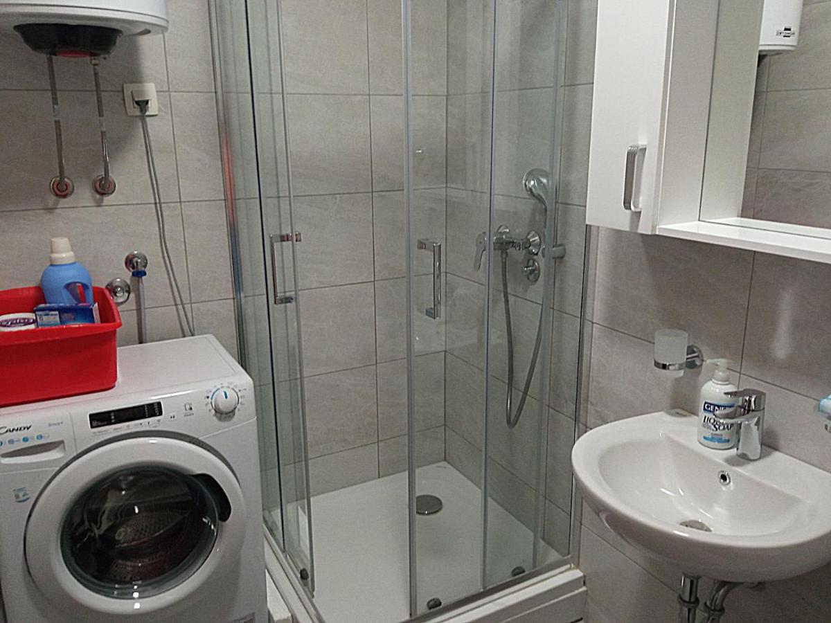 Aga Apartman Podgorica Buitenkant foto