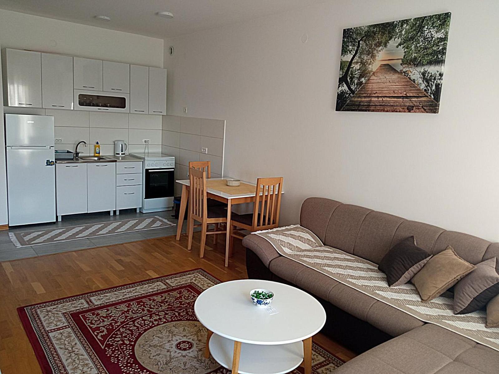 Aga Apartman Podgorica Buitenkant foto